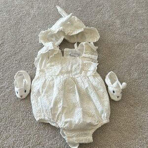 Cupcakes and Cashmere White Romper with matching bonnet/bunny shoes Size 6-9M
